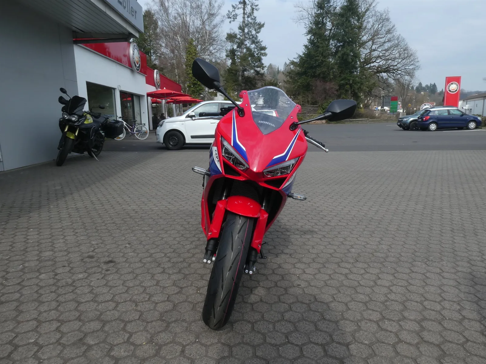 Honda CBR650R E-Clutch ABS - 2026
