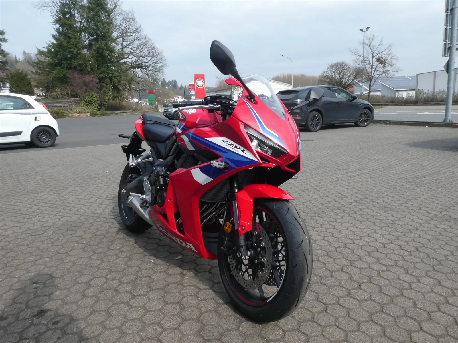Honda CBR650R E-Clutch ABS - 2026