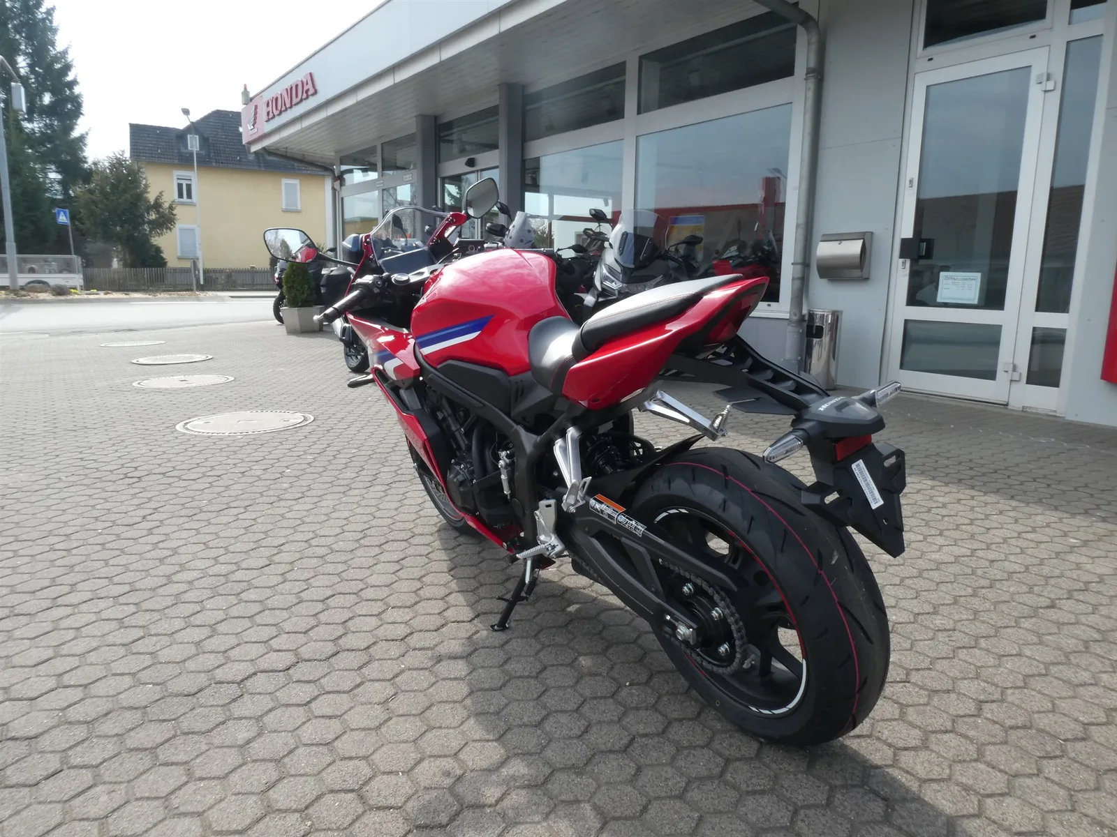 Honda CBR650R E-Clutch ABS - 2026