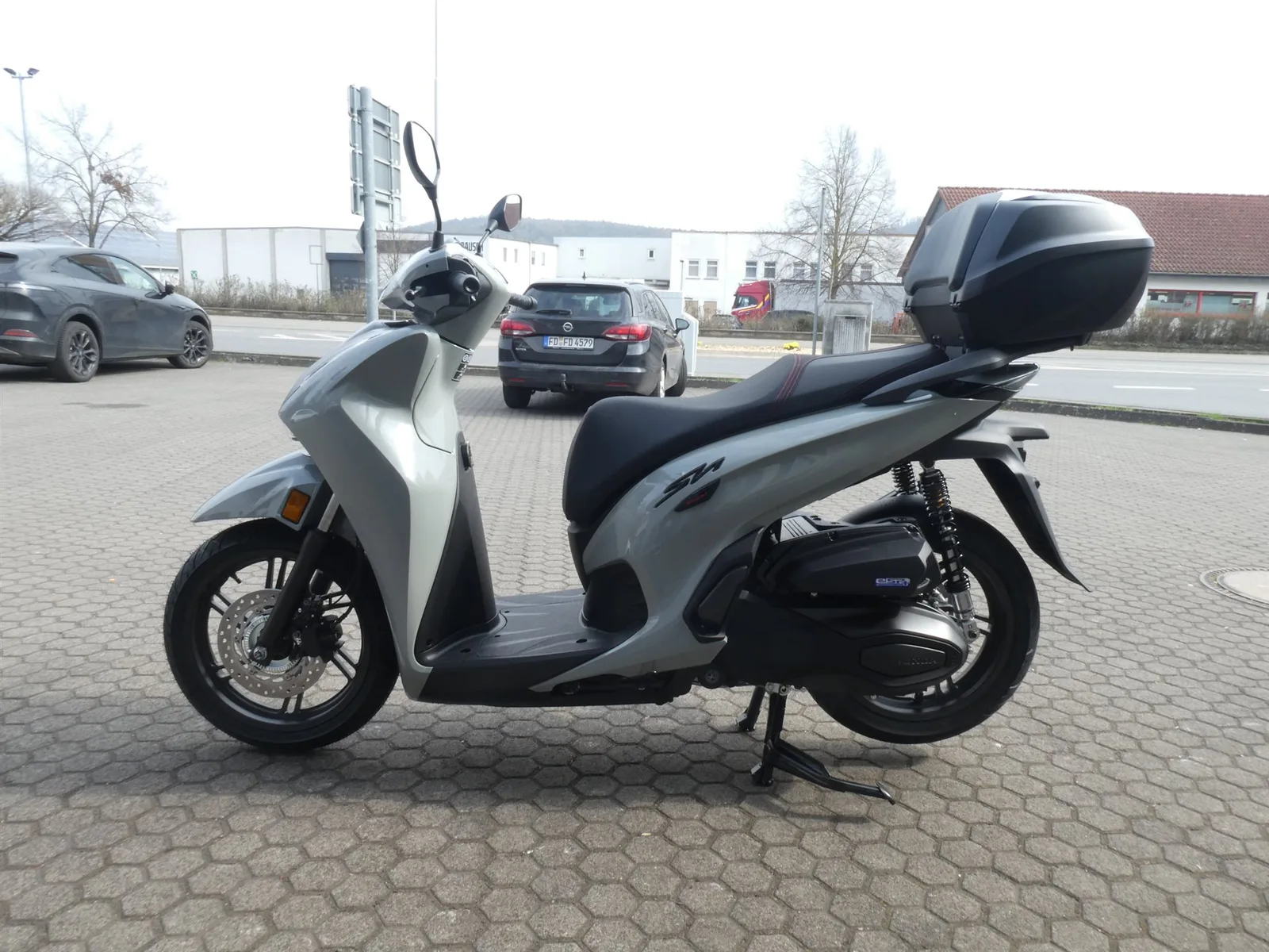 Honda SH350i