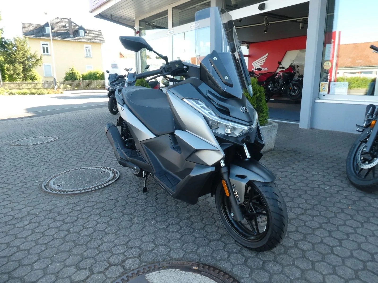 Voge SR3