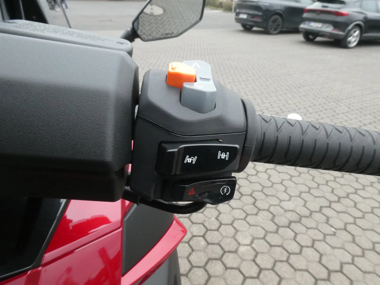 Kymco CV3 575i ABS