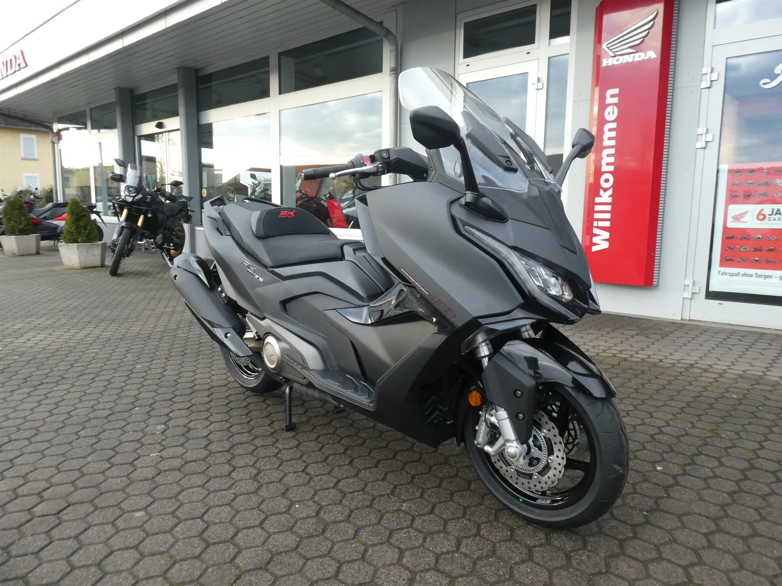 Kymco AK 575i ABS Premium