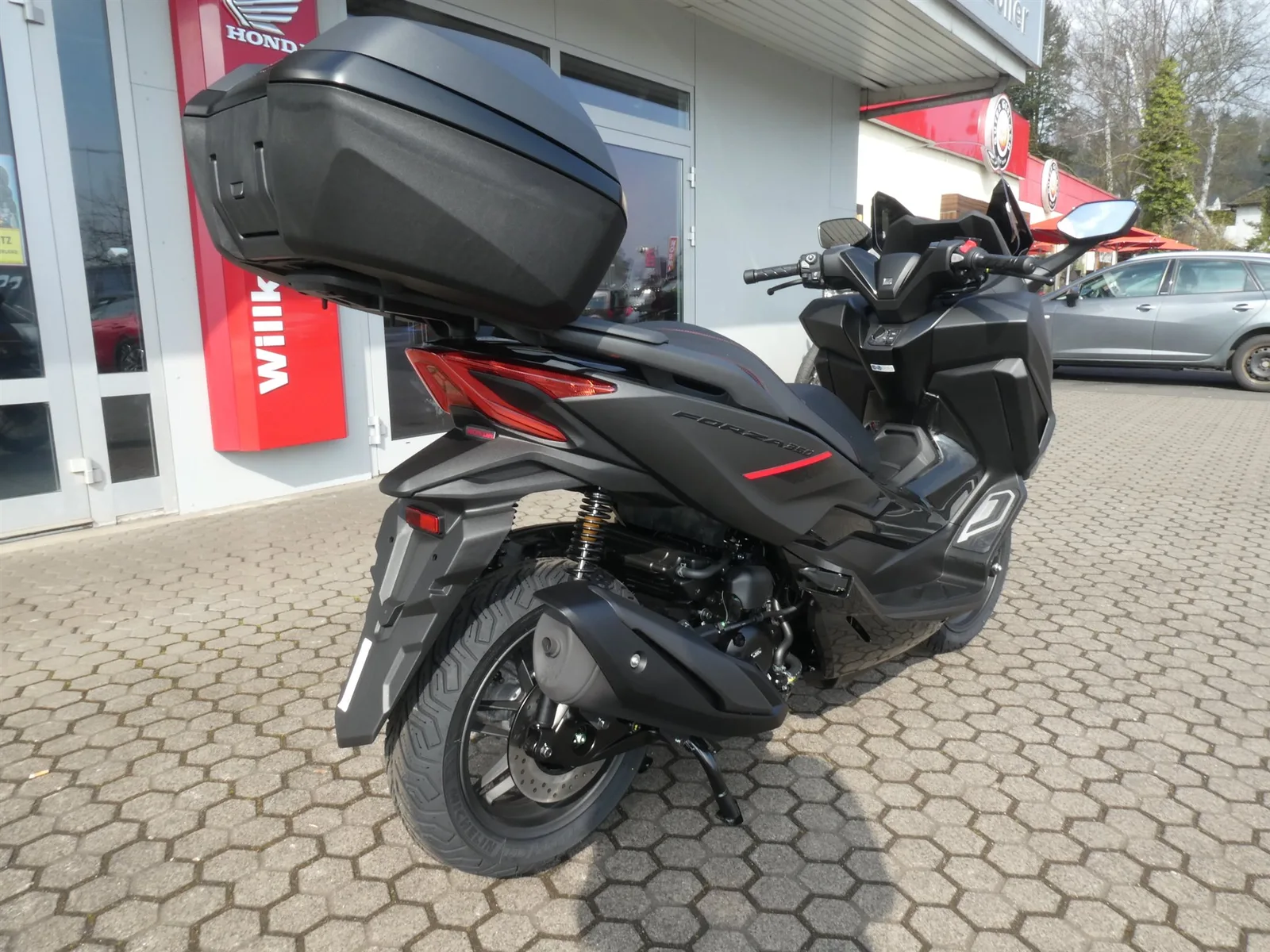 Honda Forza 125 Special Edition Tageszulassung 06/2026