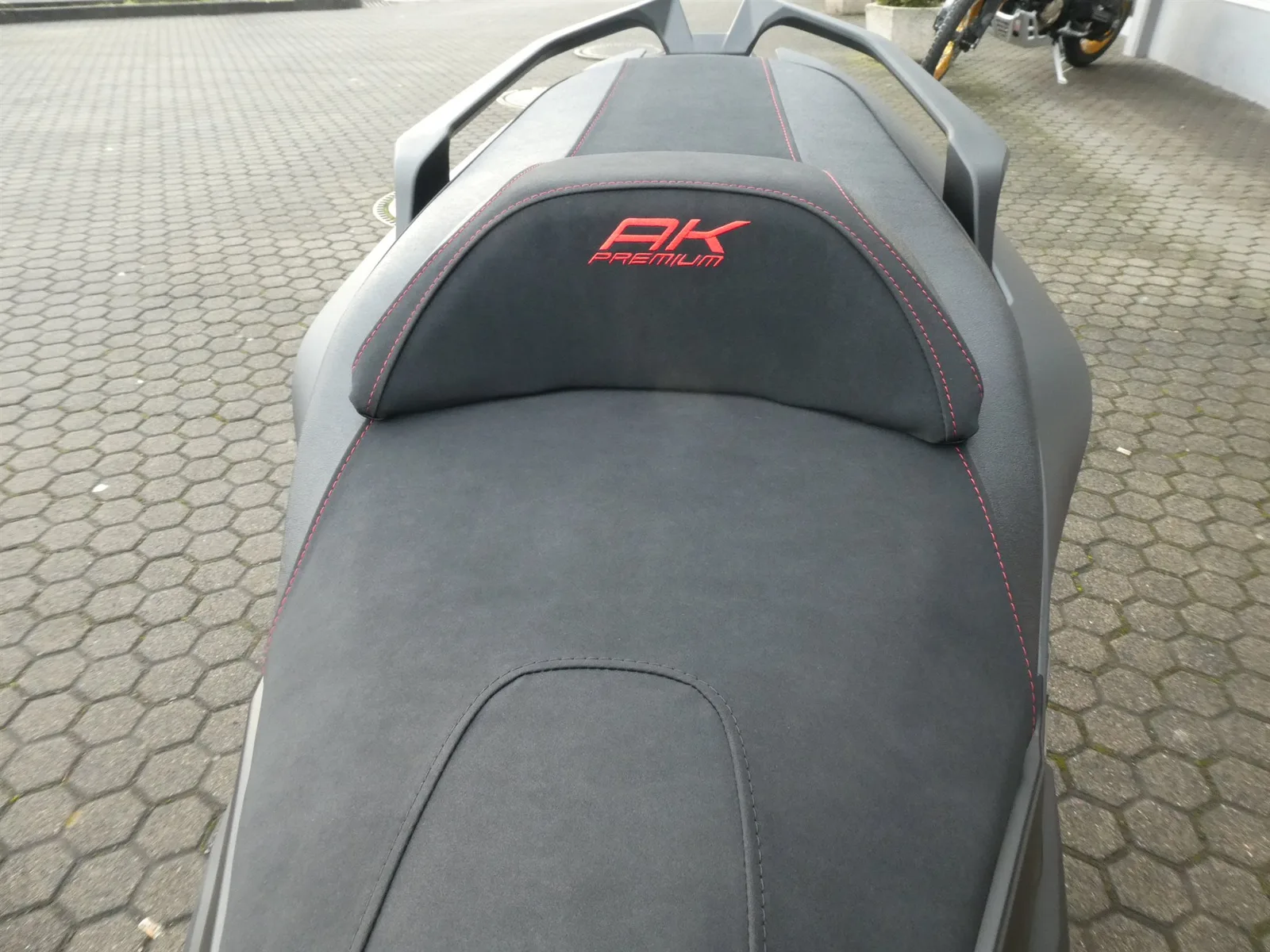 Kymco AK 575i ABS Premium