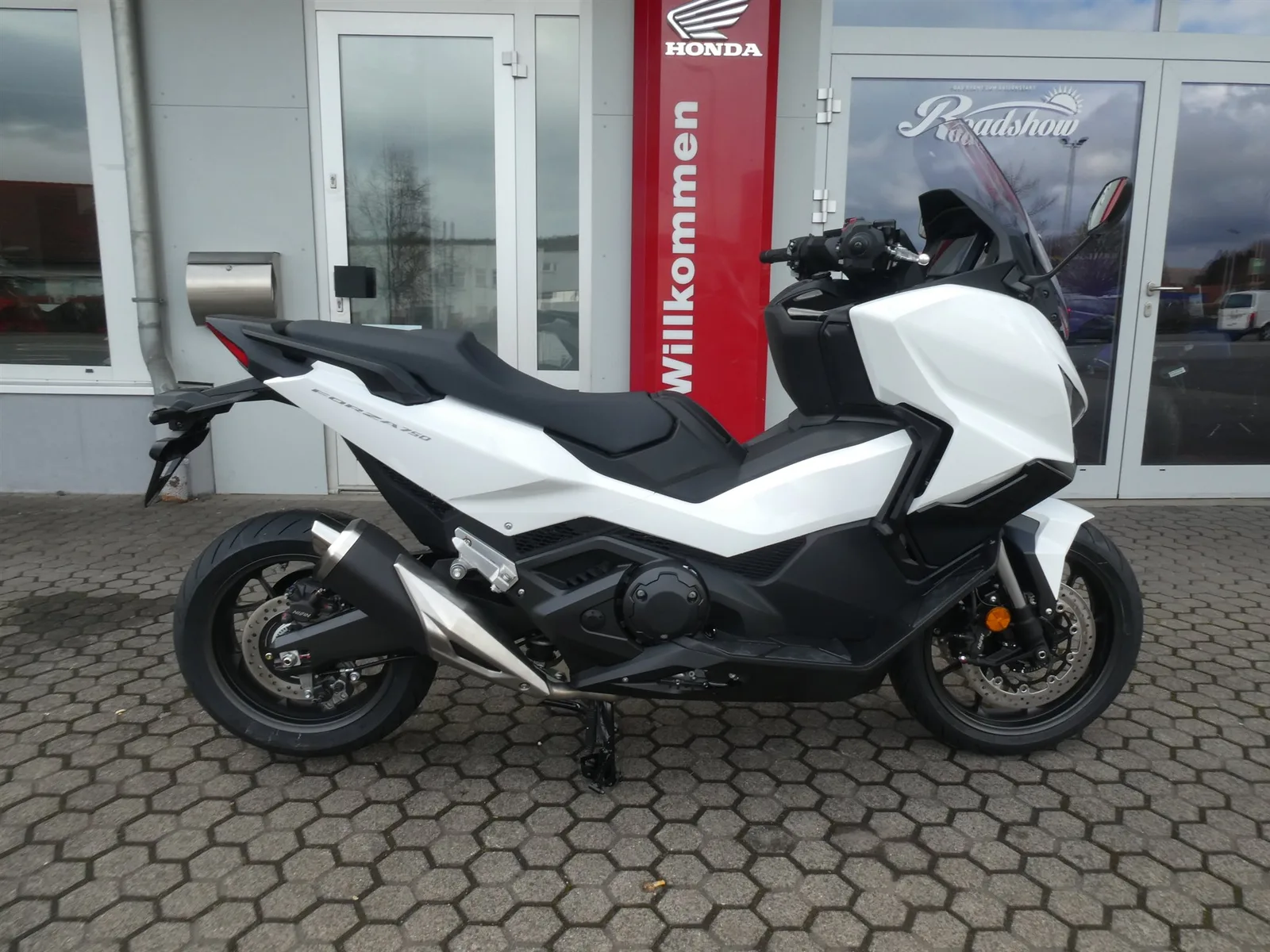 Honda Forza 750 Tageszulassung 06/2026