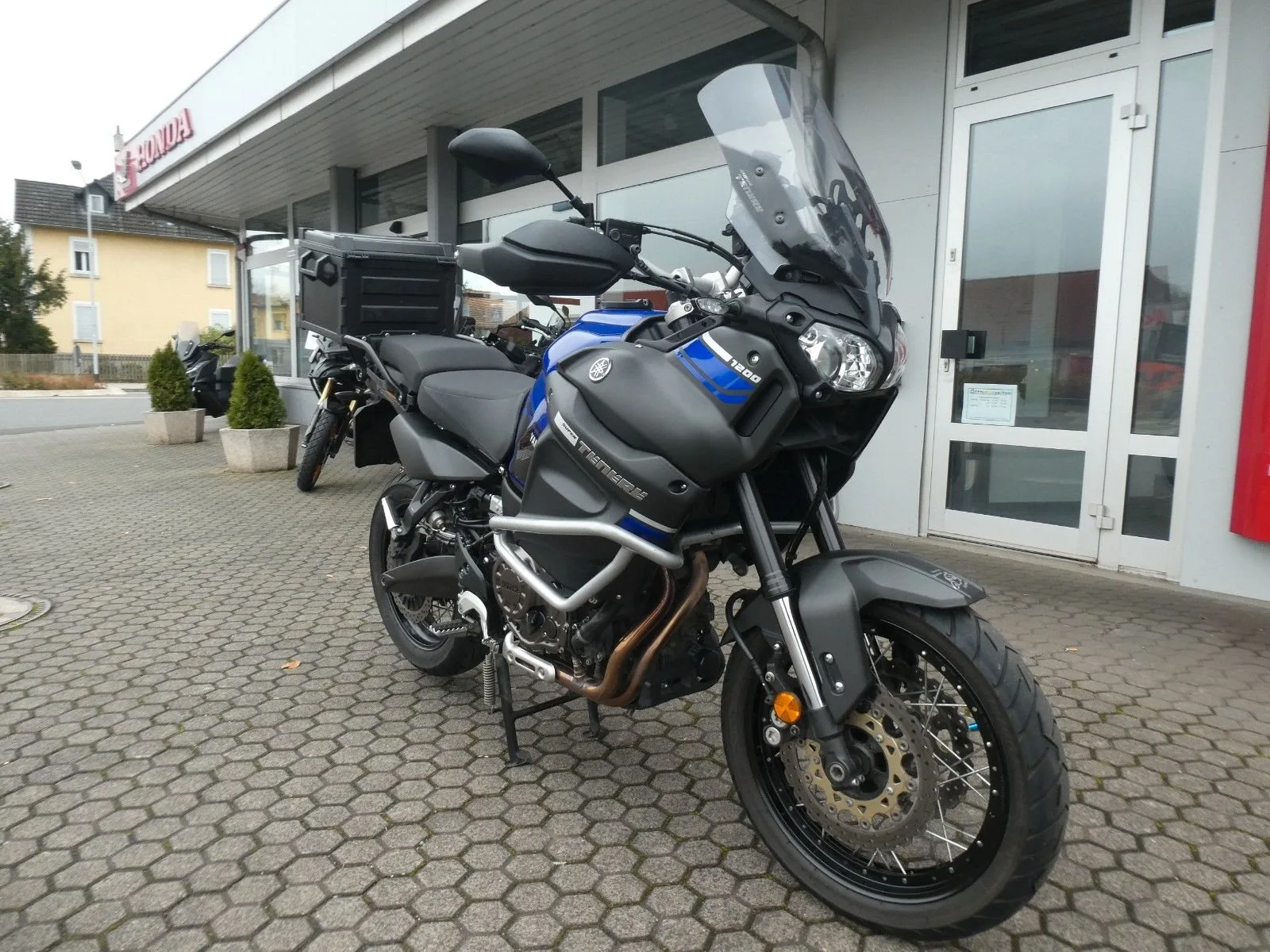 Yamaha XT1200ZE Super Tenere