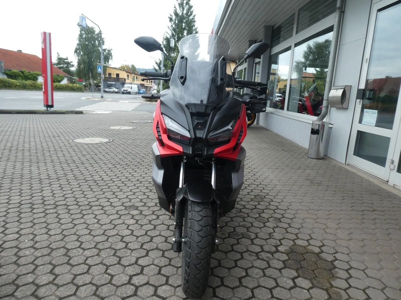 Voge SR1 ADV 125 ABS TCS