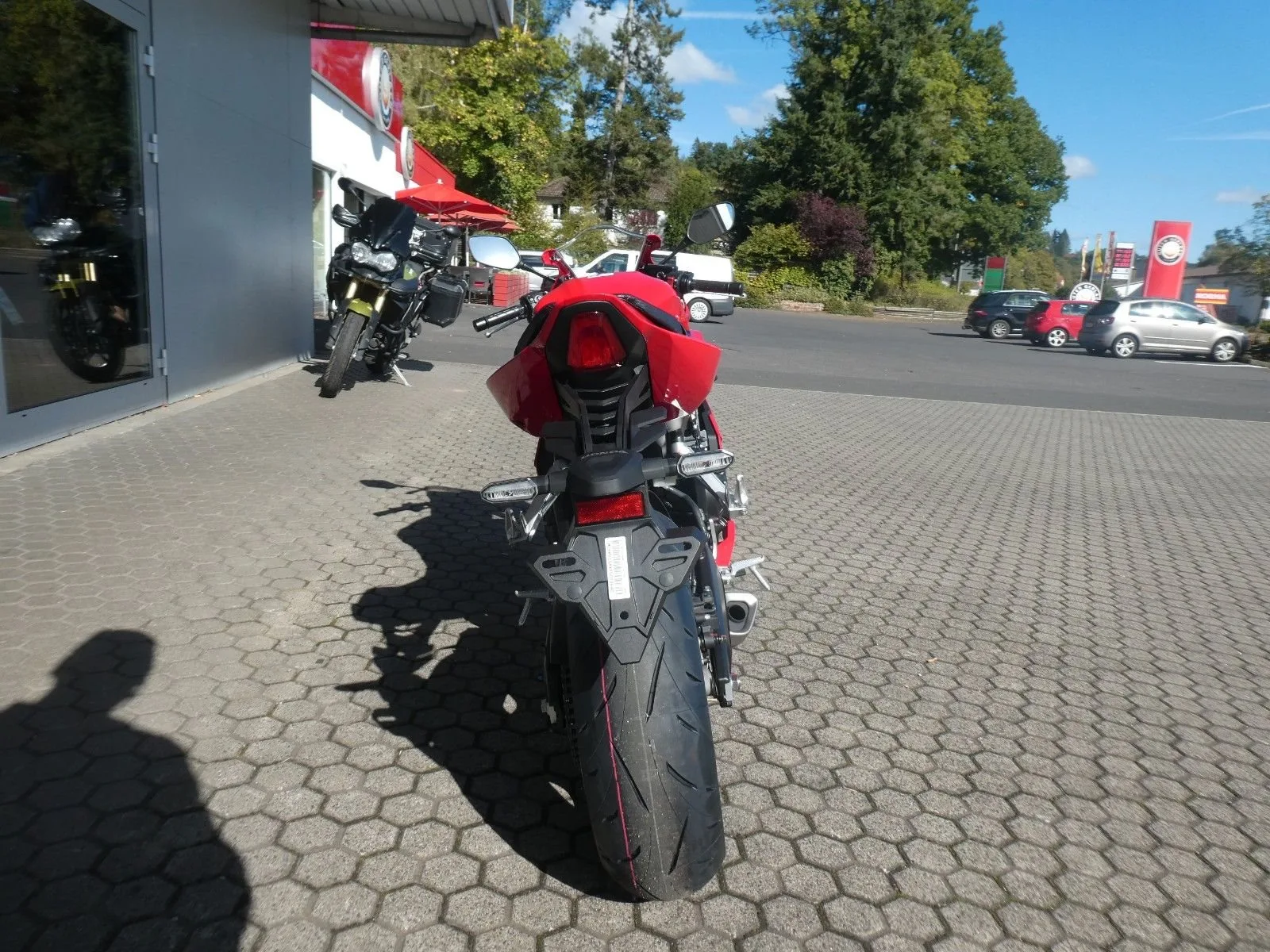 Honda CBR650R Tageszulassung 06/2026
