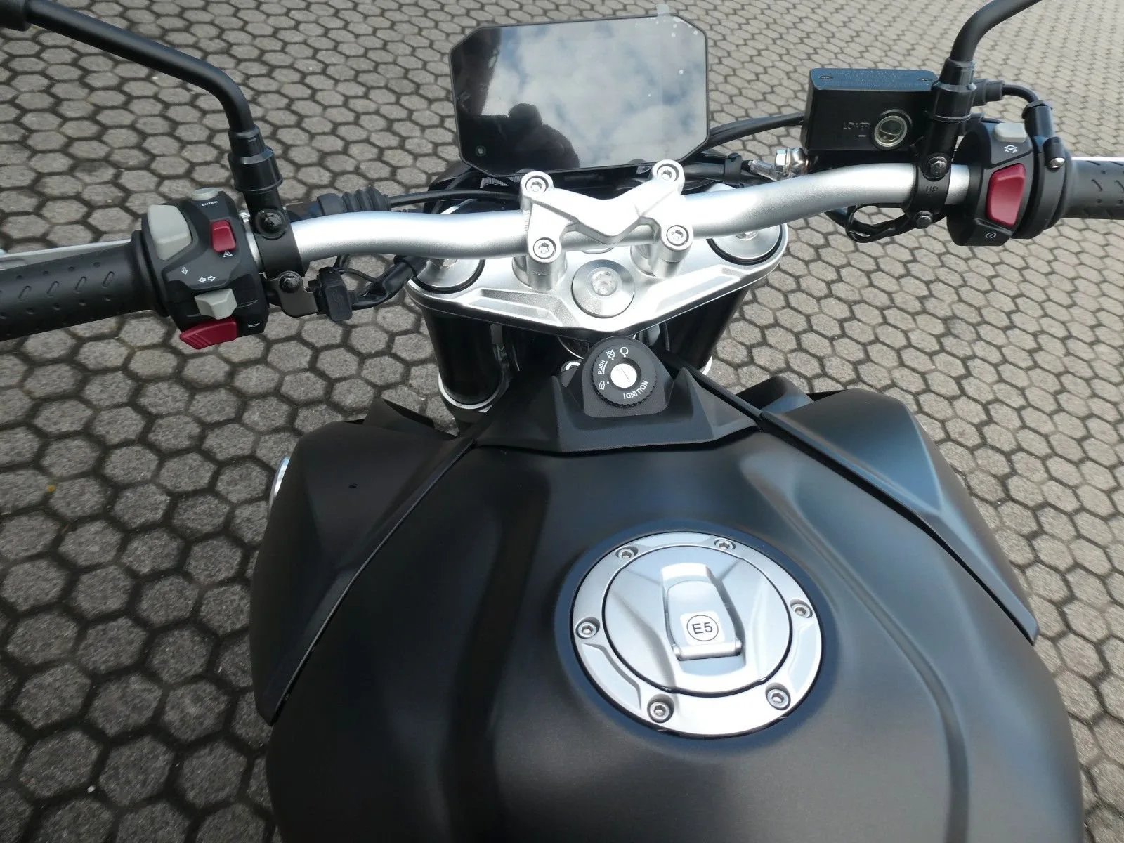 Voge R625
