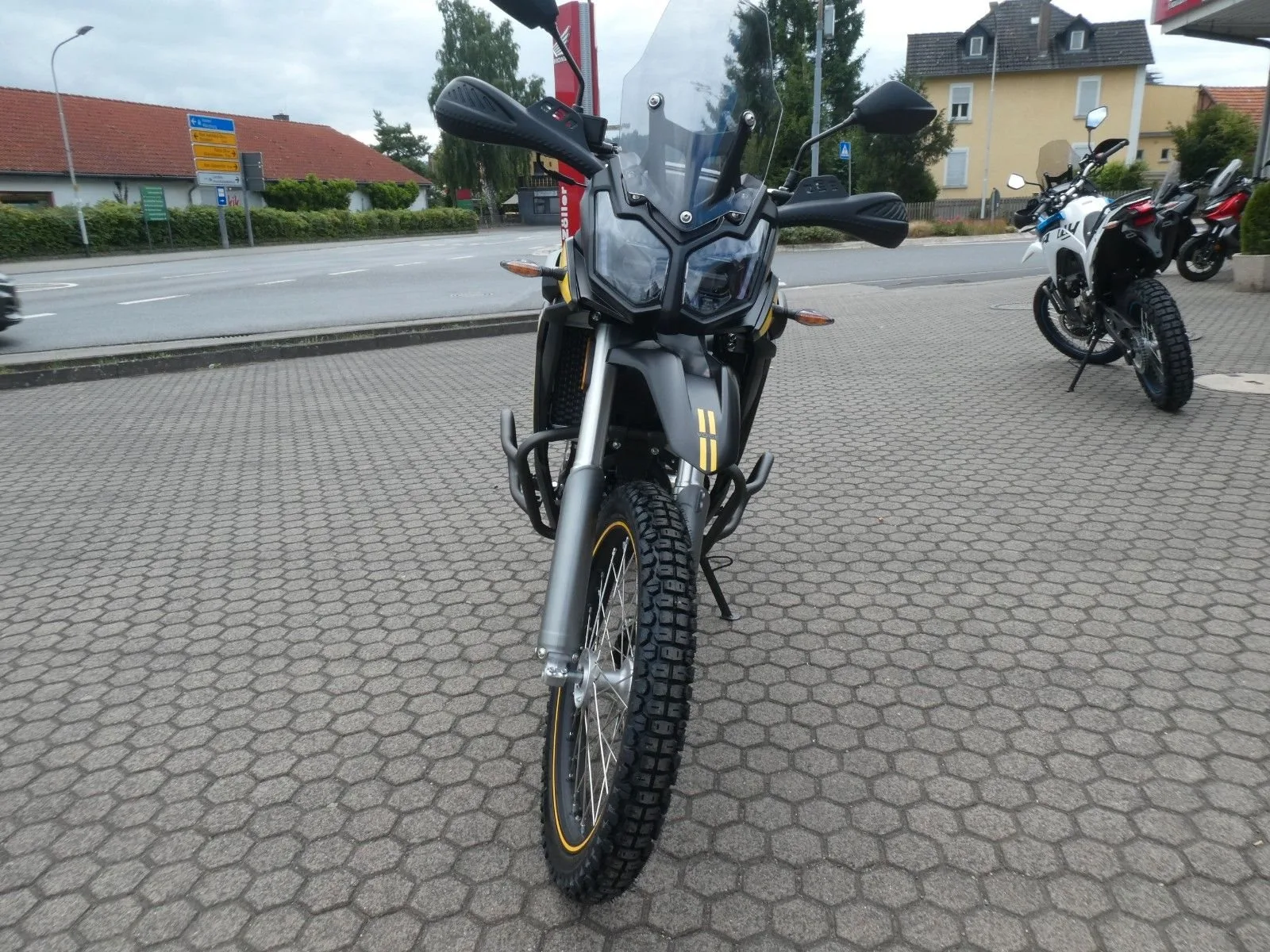 Voge 300 Rally