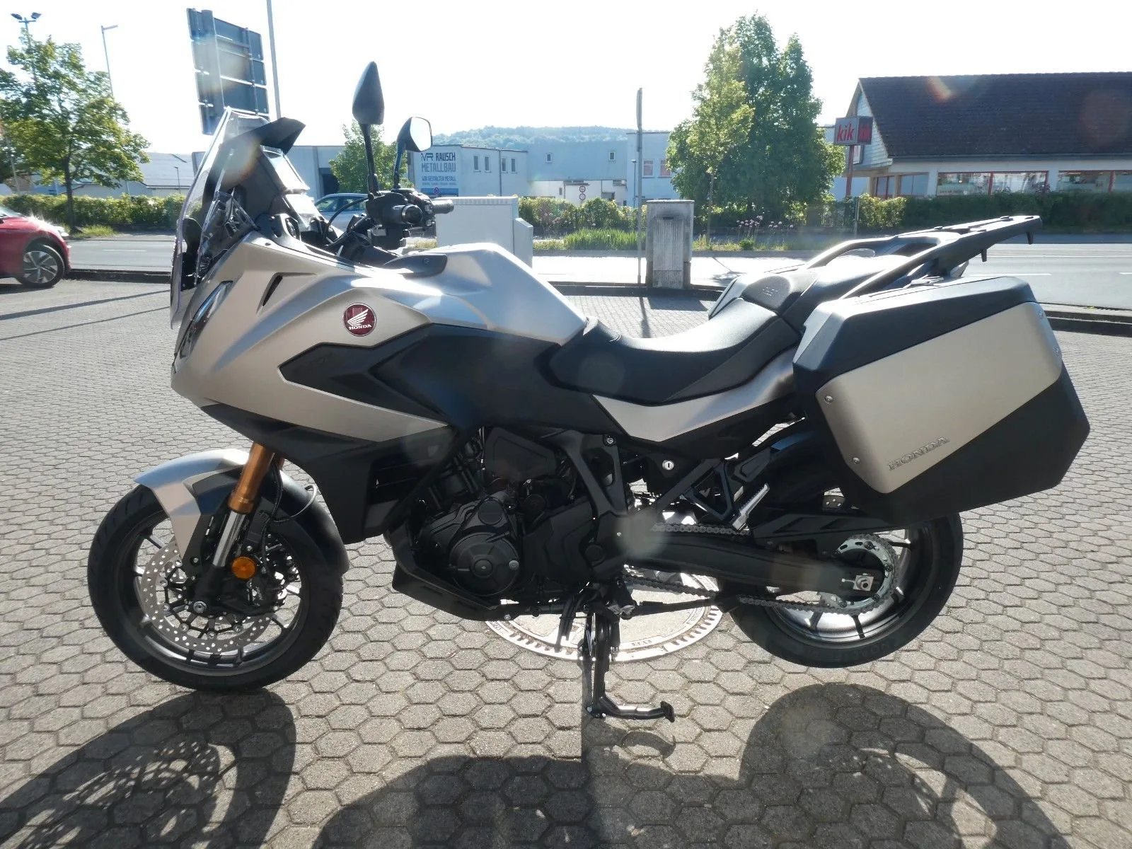 Honda NT1100 DCT Electronic Suspension Tageszulassung 06/2026