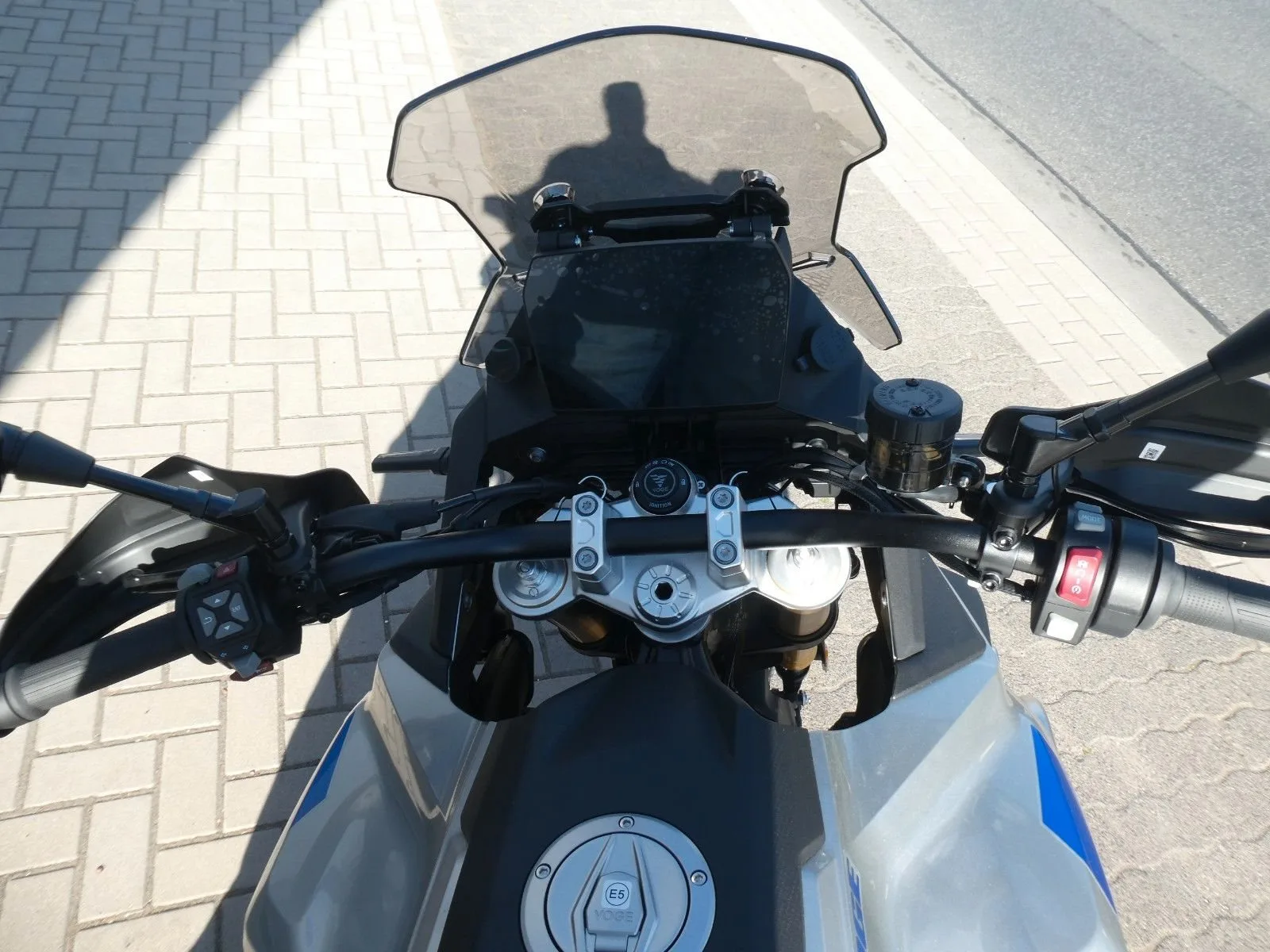 Voge DS900X