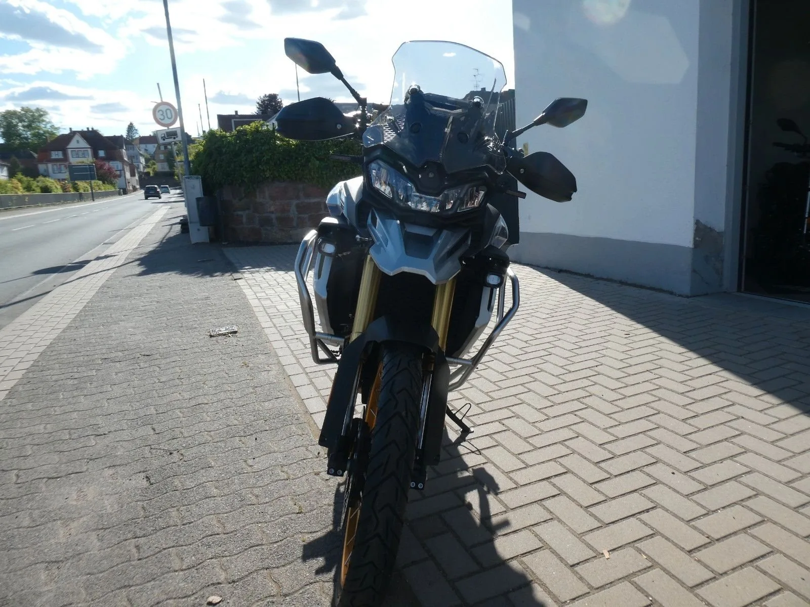 Voge DS900X