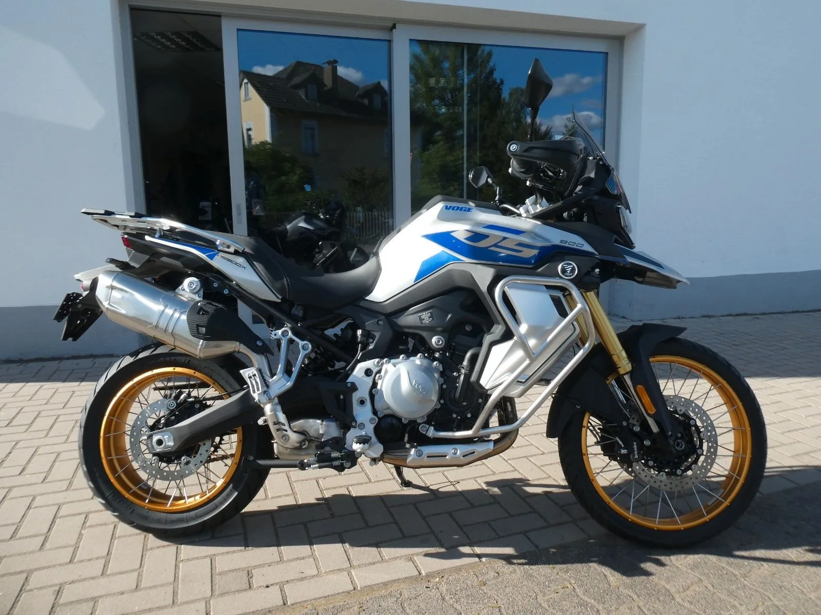 Voge DS900X