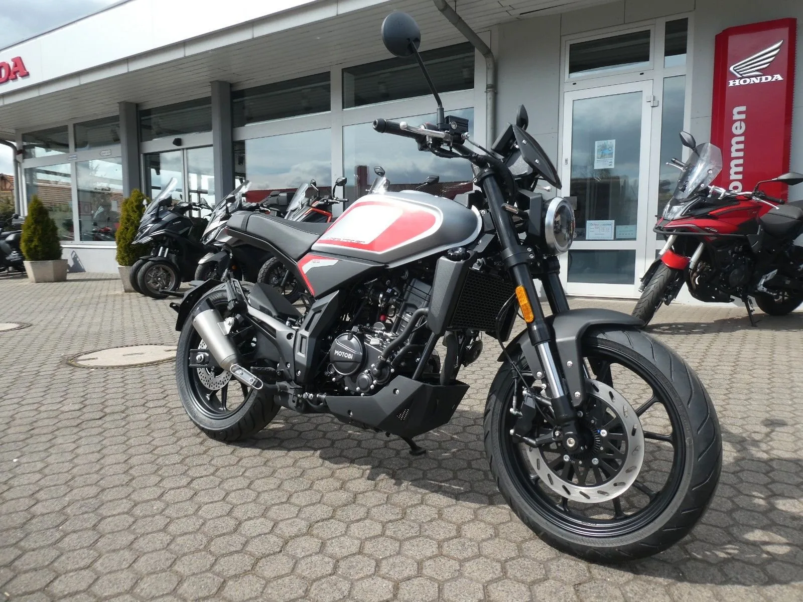 Motobi DL 125 Cafe Racer CR Cafe Racer ABS E5 - Aktion !