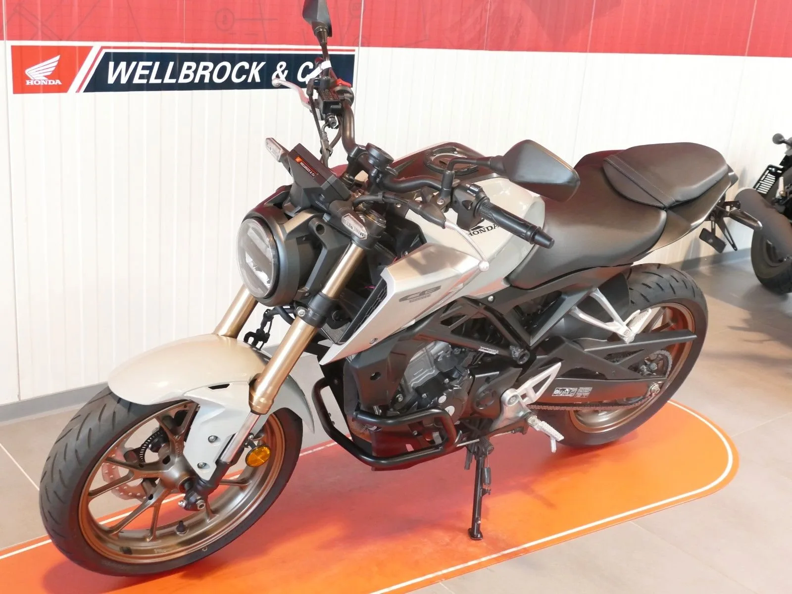 Honda CB125R