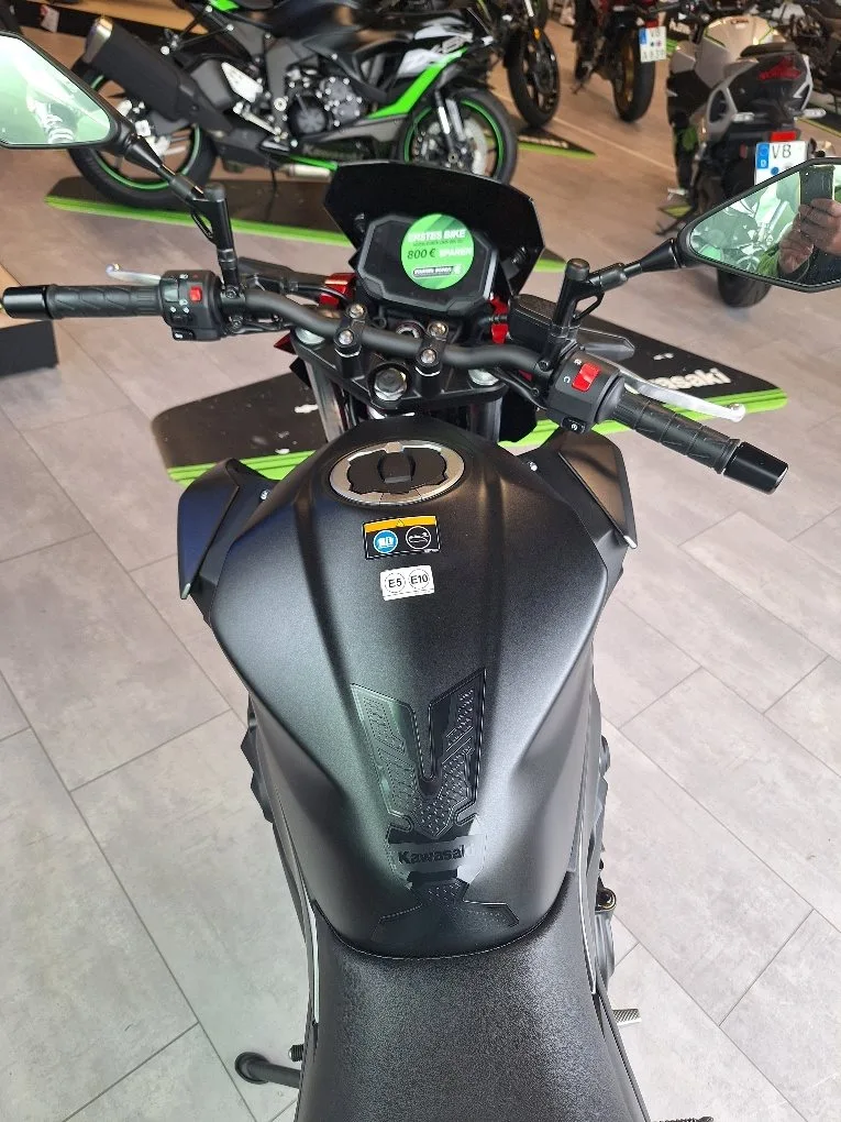 Kawasaki Z 500 SE Performance Akrapovic Hauspreis 7495,-Euro