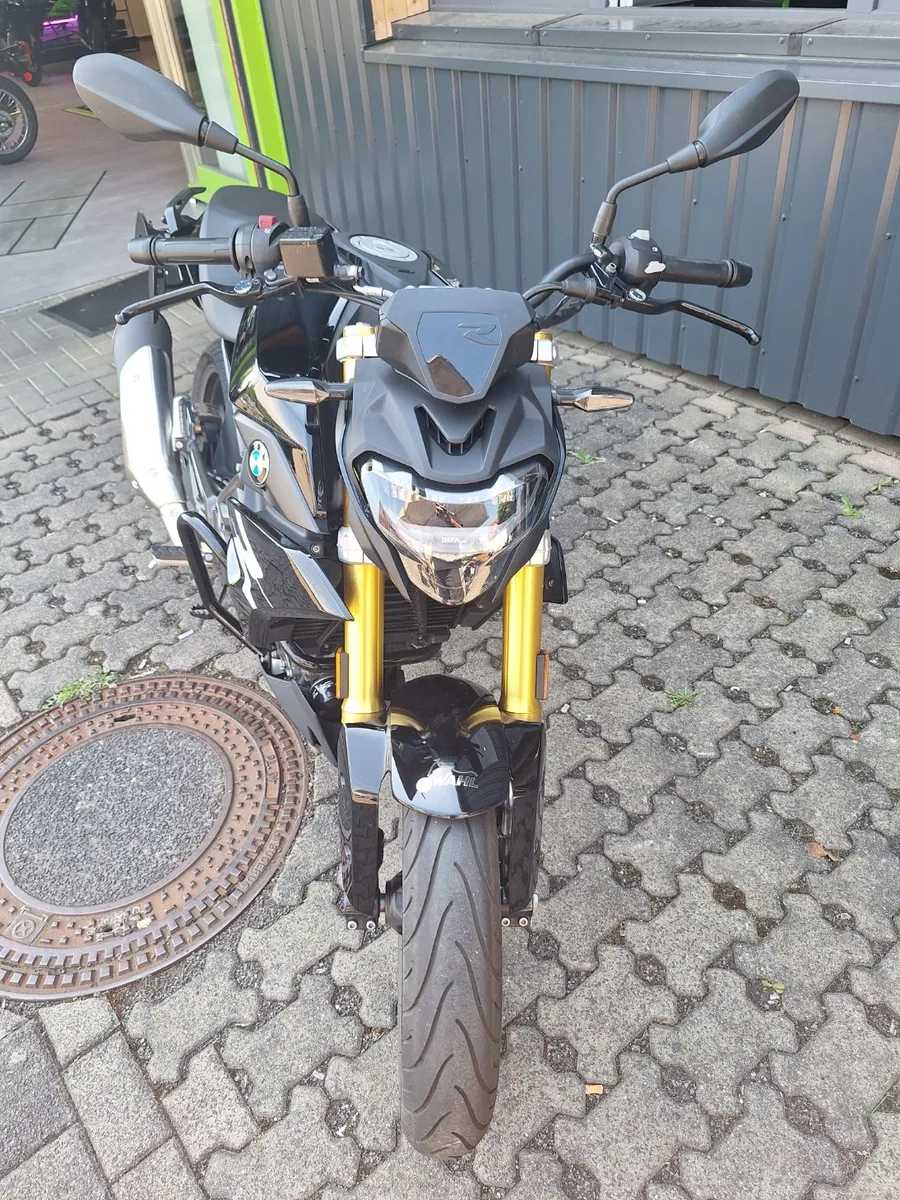 BMW G 310 R