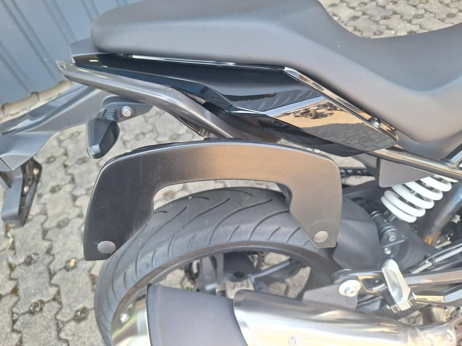 BMW G 310 R