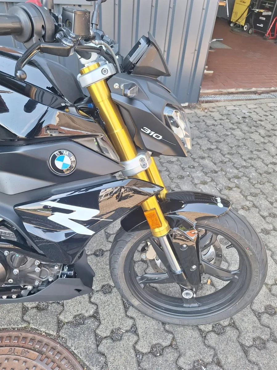 BMW G 310 R