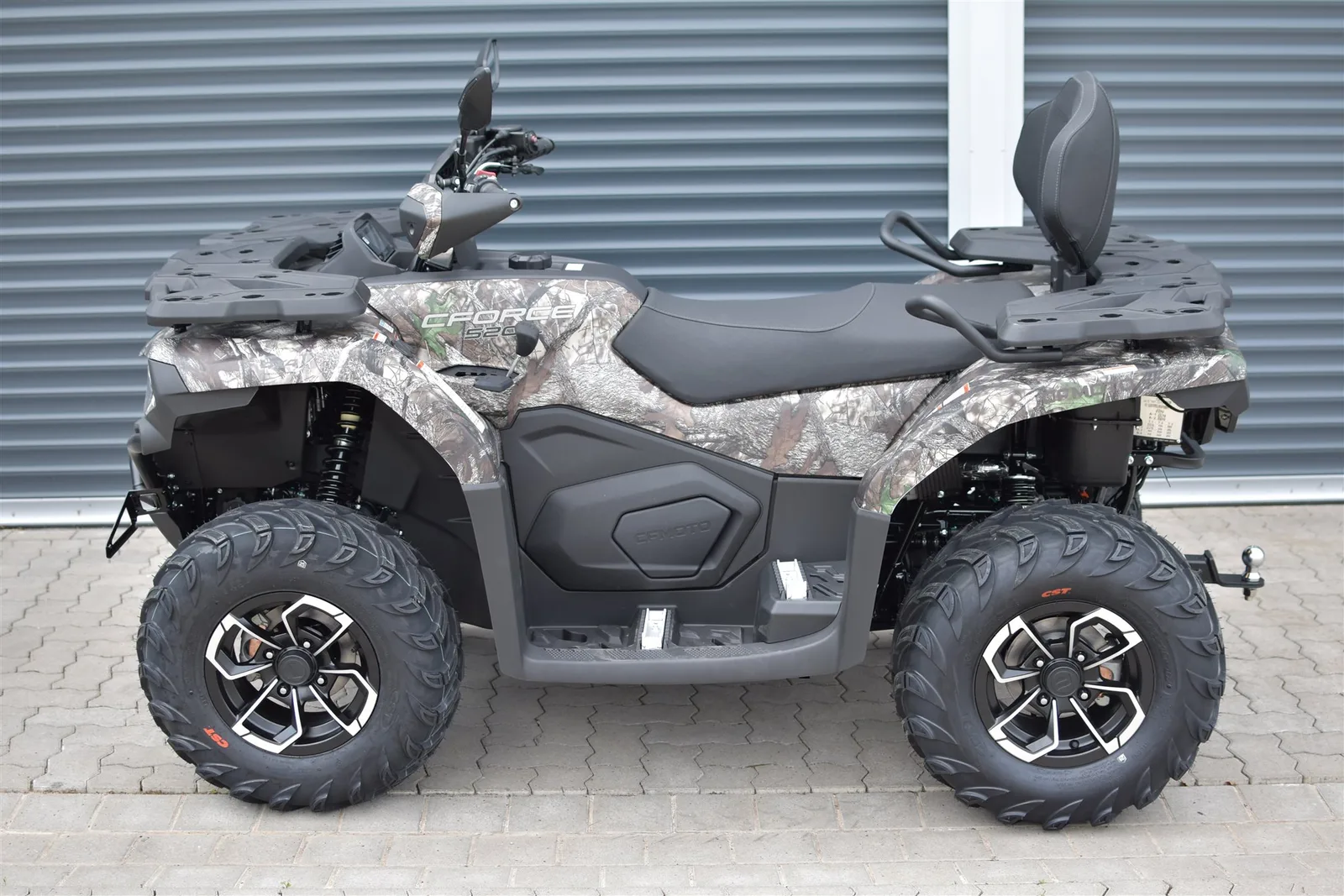 CFMOTO CFORCE 520 L T3b ABS inkl. Koffer + Bumper ATV Quad