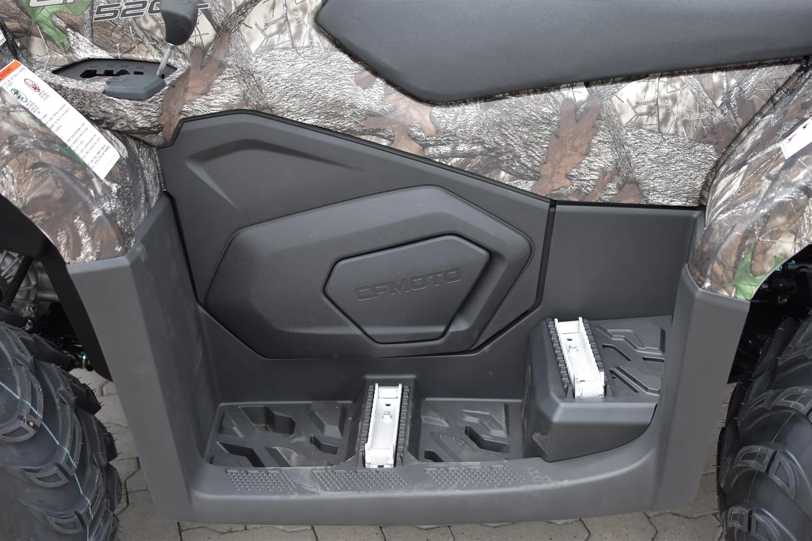 CFMOTO CFORCE 520 L T3b ABS inkl. Koffer + Bumper ATV Quad