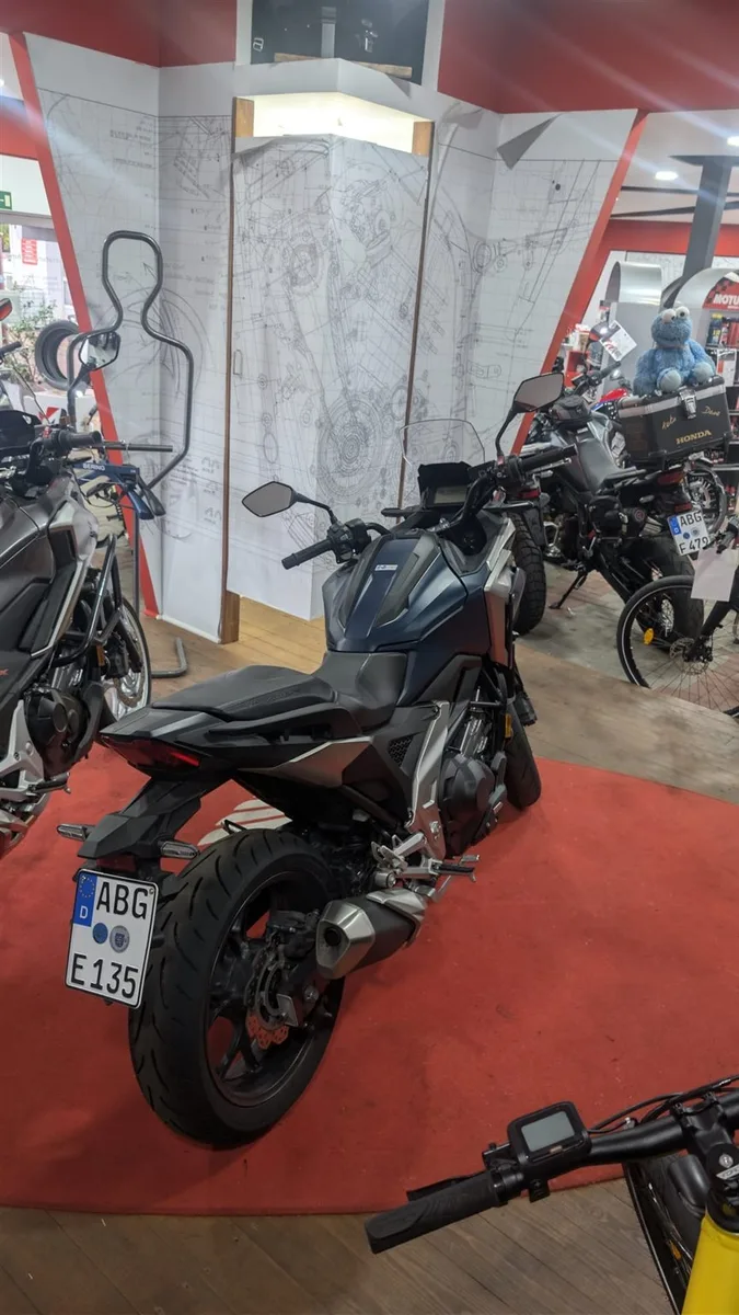 Honda NC750X DCT
