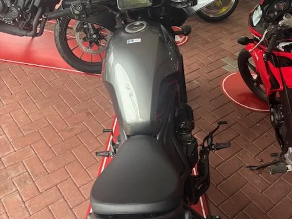 Honda CMX1100T Rebel