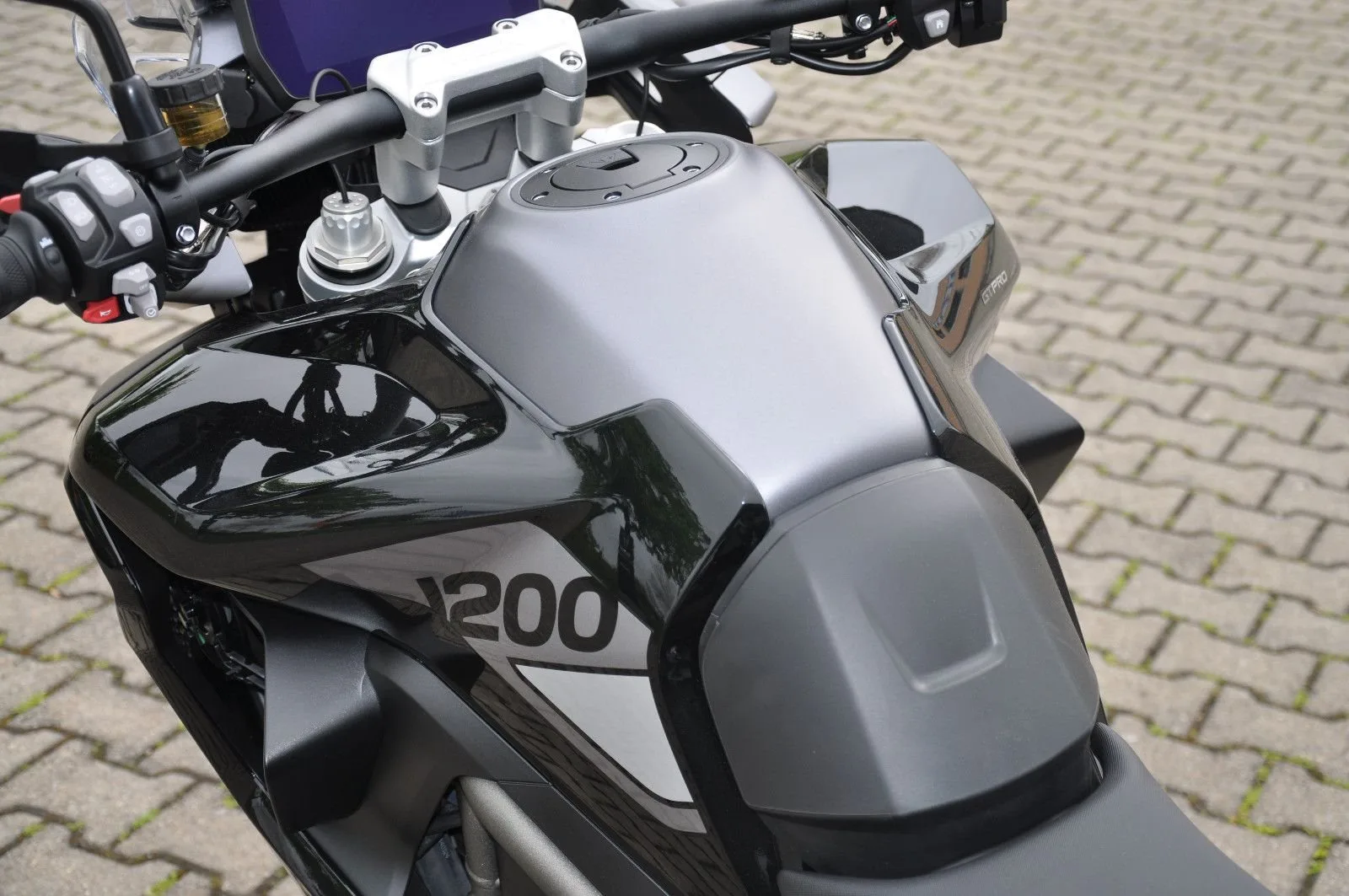 Triumph Tiger 1200 GT PRO