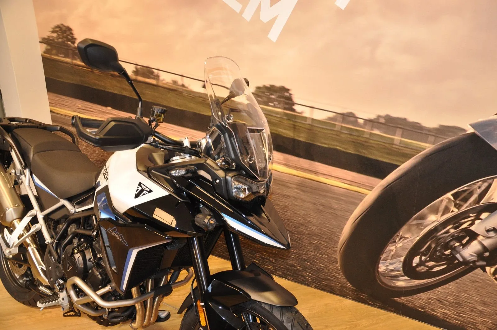 Triumph Tiger 900 Alpine Edition