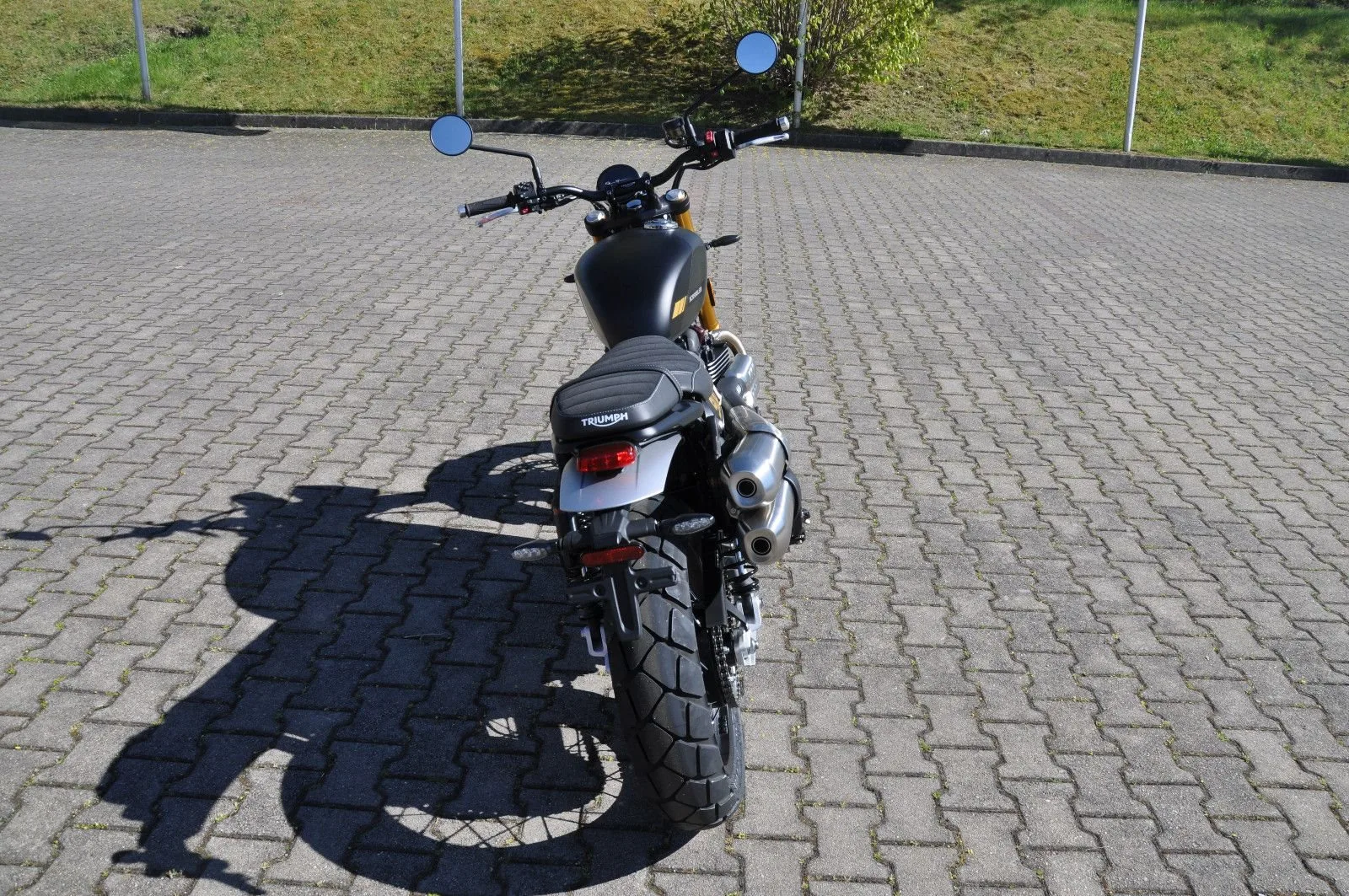 Triumph Scrambler 900