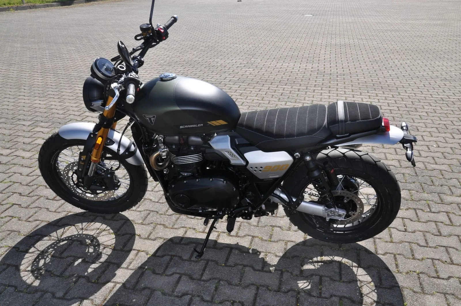 Triumph Scrambler 900
