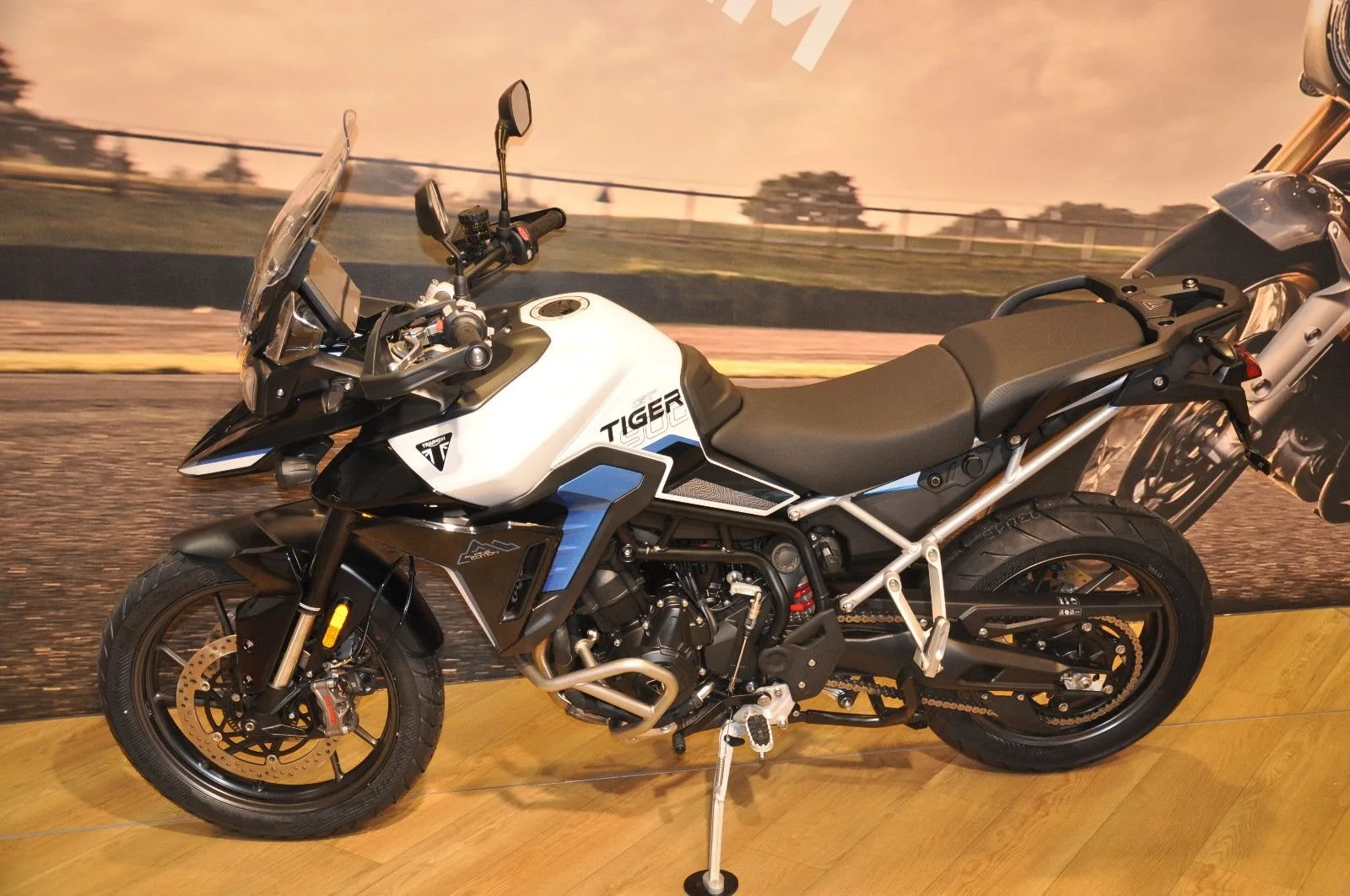 Triumph Tiger 900 Alpine Edition