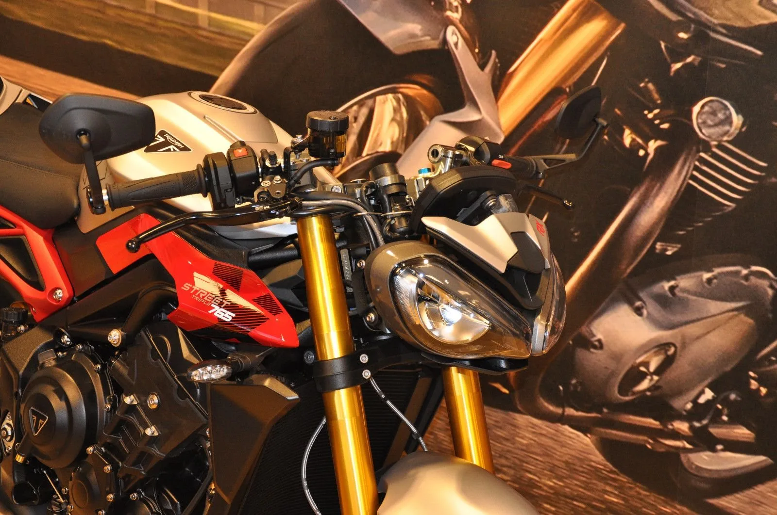 Triumph Street Triple RX
