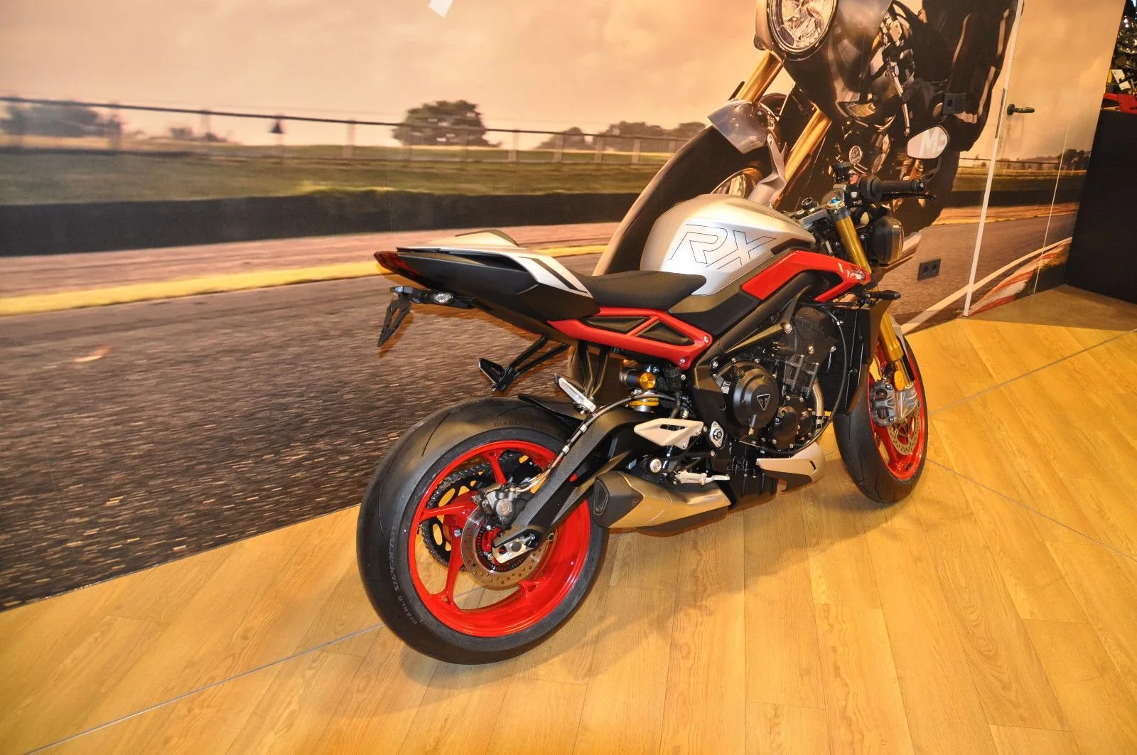 Triumph Street Triple RX