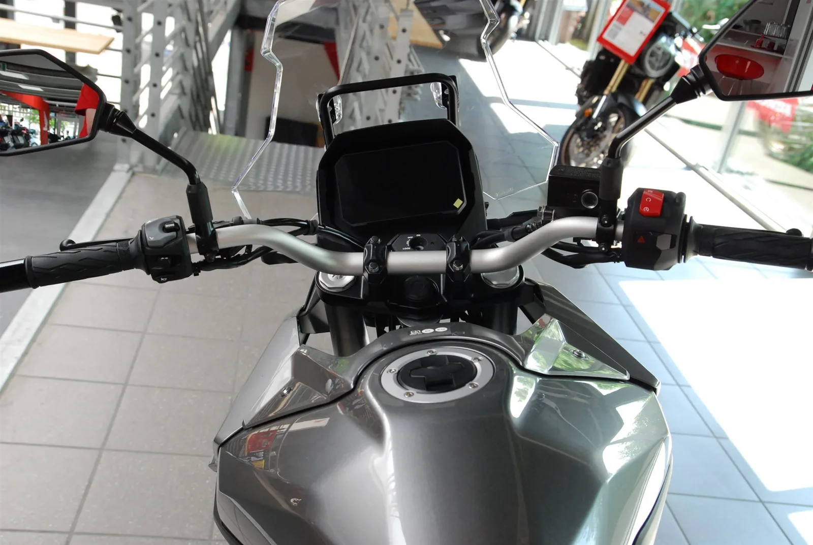 Suzuki V-Strom 800 4 Jahre Garantie - KEINE ZULASSUNG