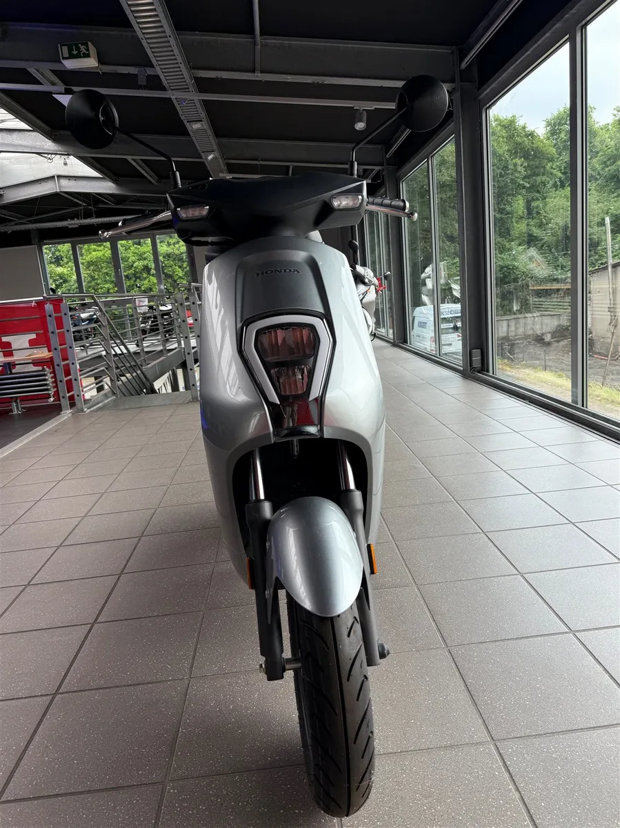 Honda EM1 e MIT TOP CASE