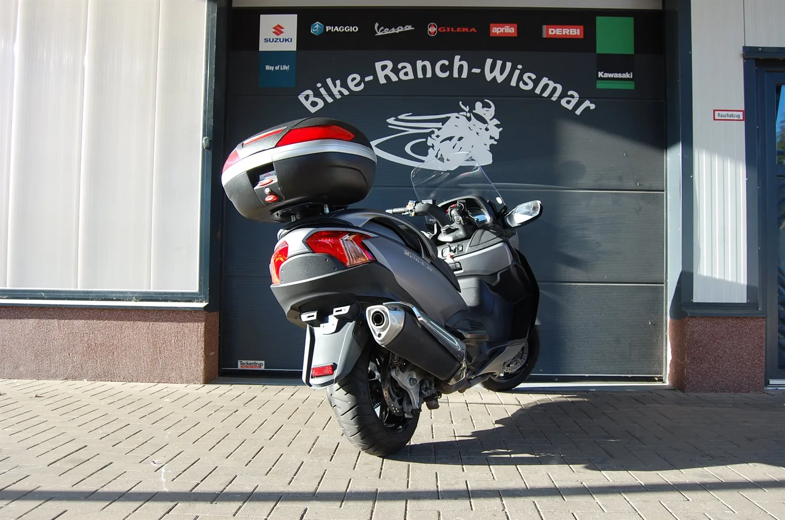 Suzuki Burgman 650 Executive