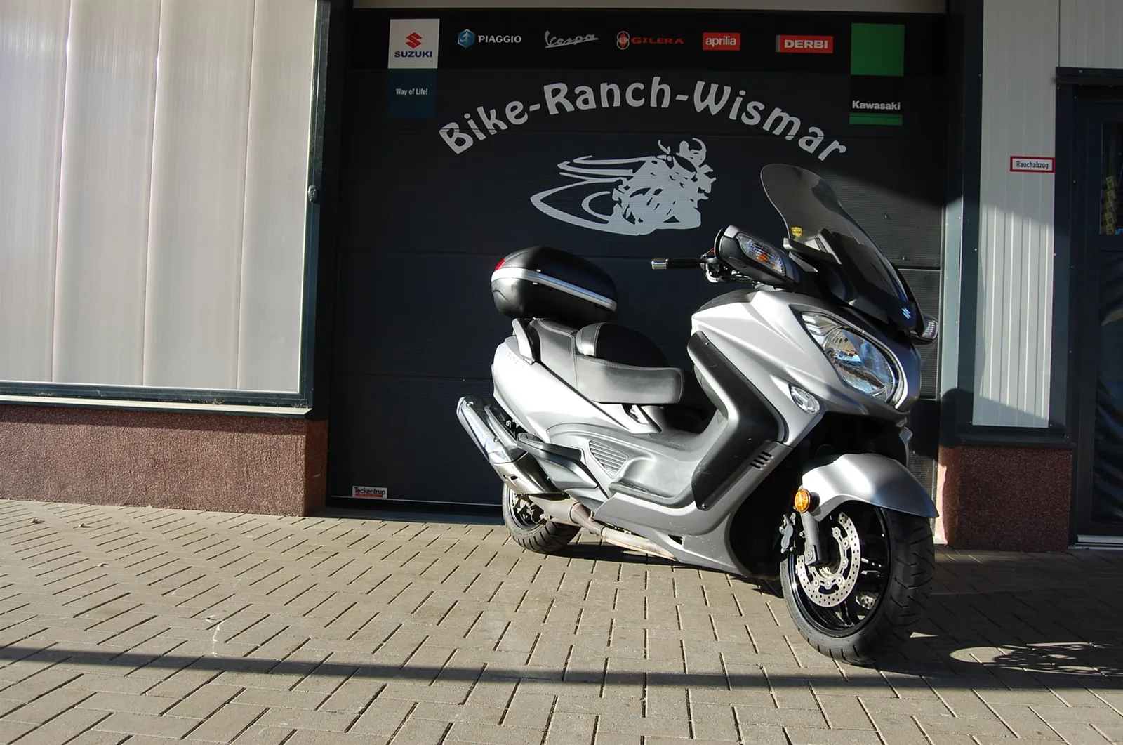 Suzuki Burgman 650 Executive