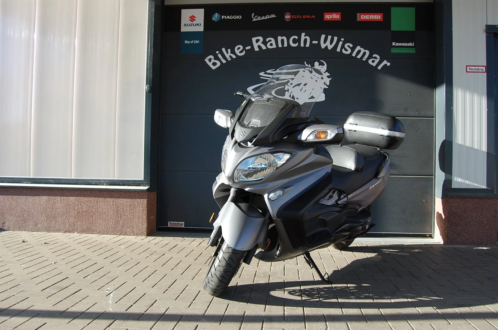 Suzuki Burgman 650 Executive