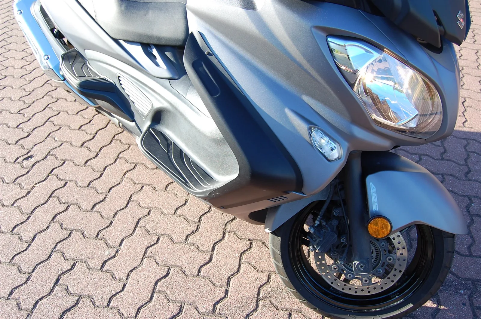 Suzuki Burgman 650 Executive