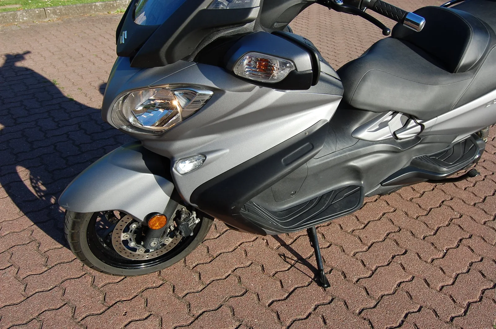 Suzuki Burgman 650 Executive