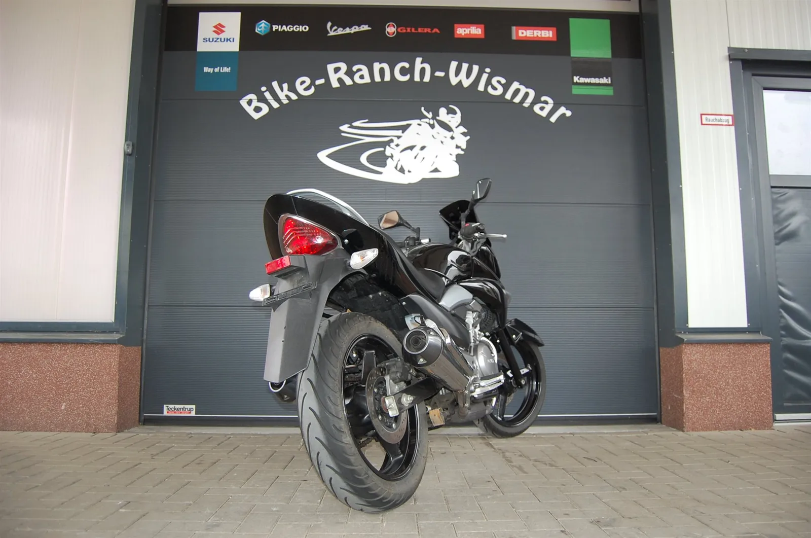 Suzuki GW250 Inazuma