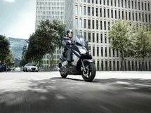 Yamaha X-Max 250 mit ABS