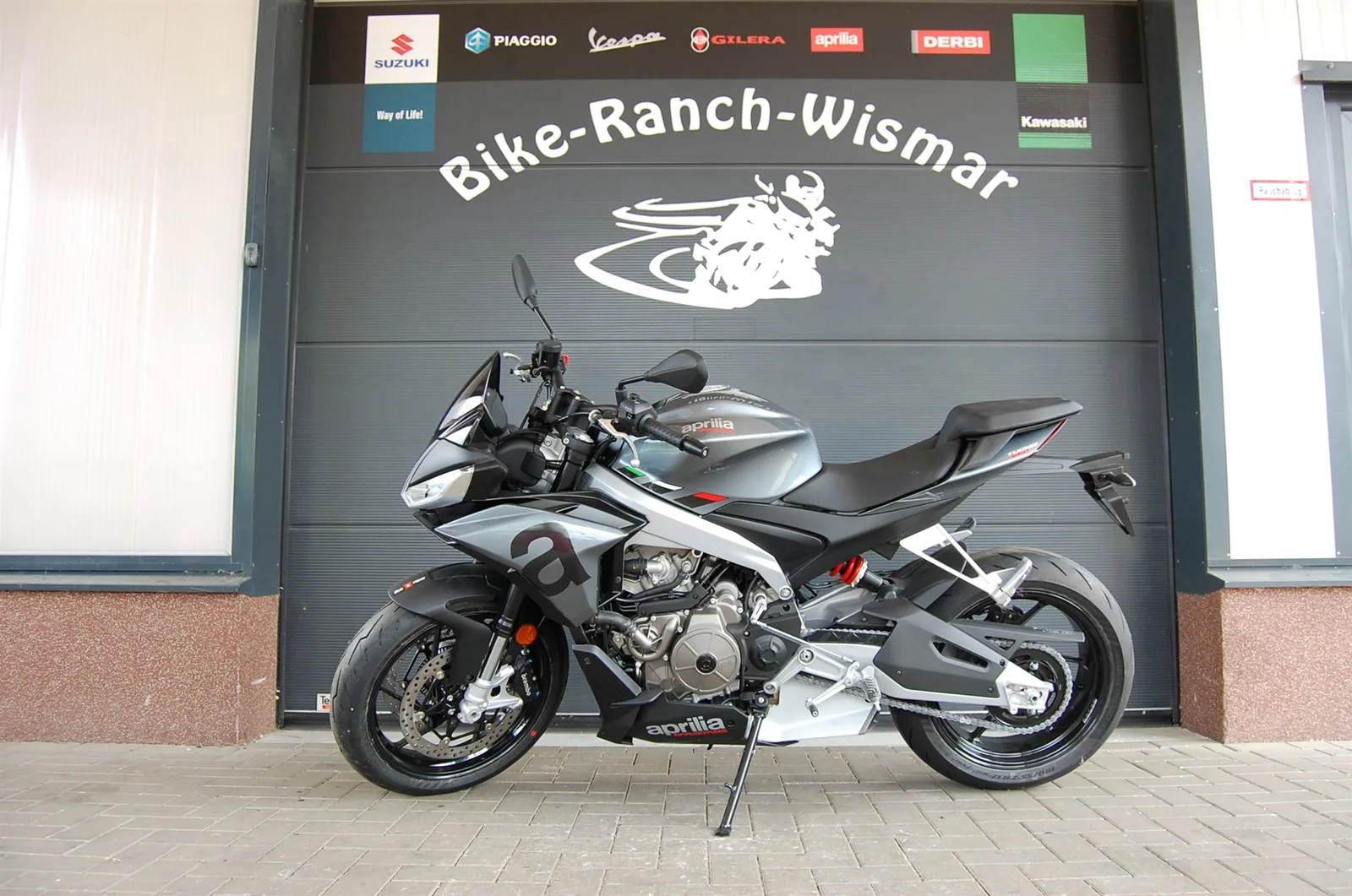 Aprilia Tuono 660 mit Tageszulassung, 35 KW möglich