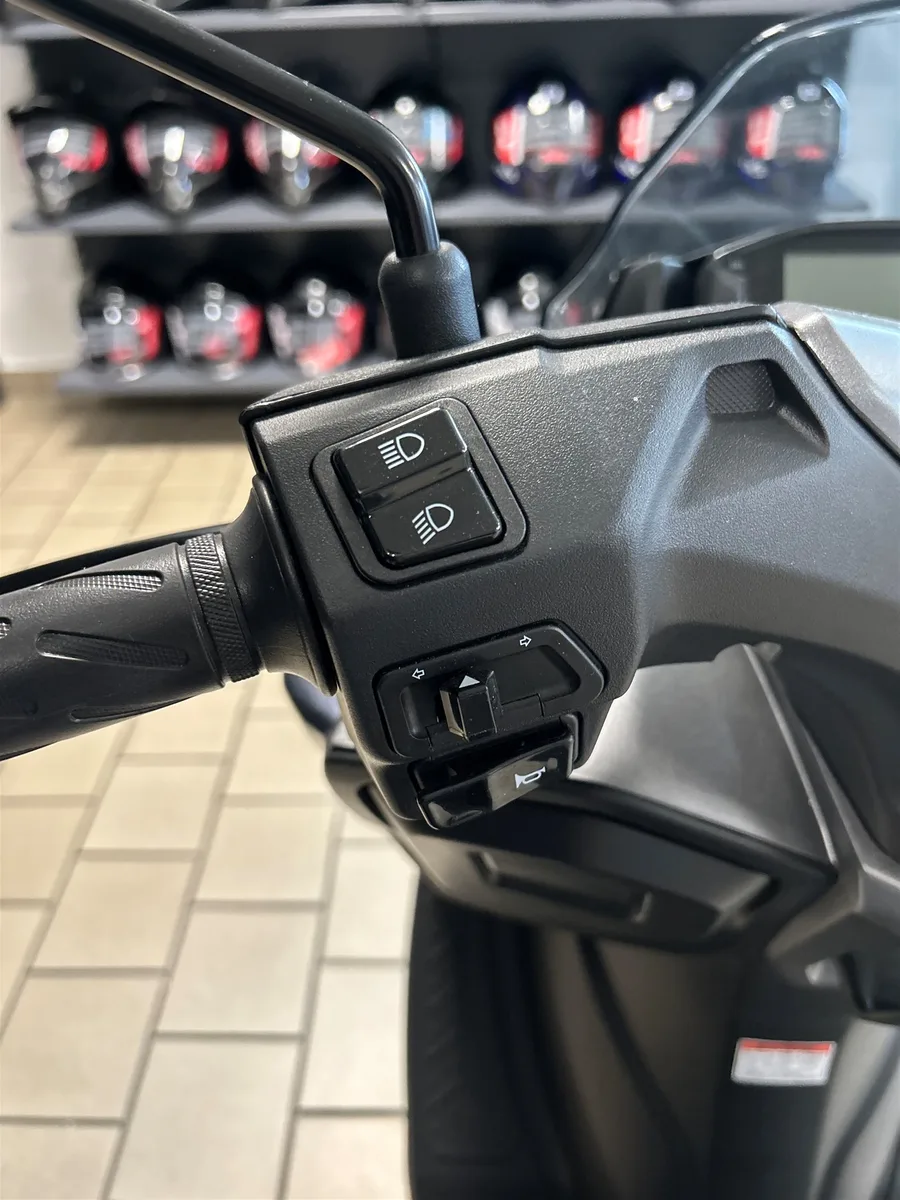 Suzuki Burgman Street 125EX