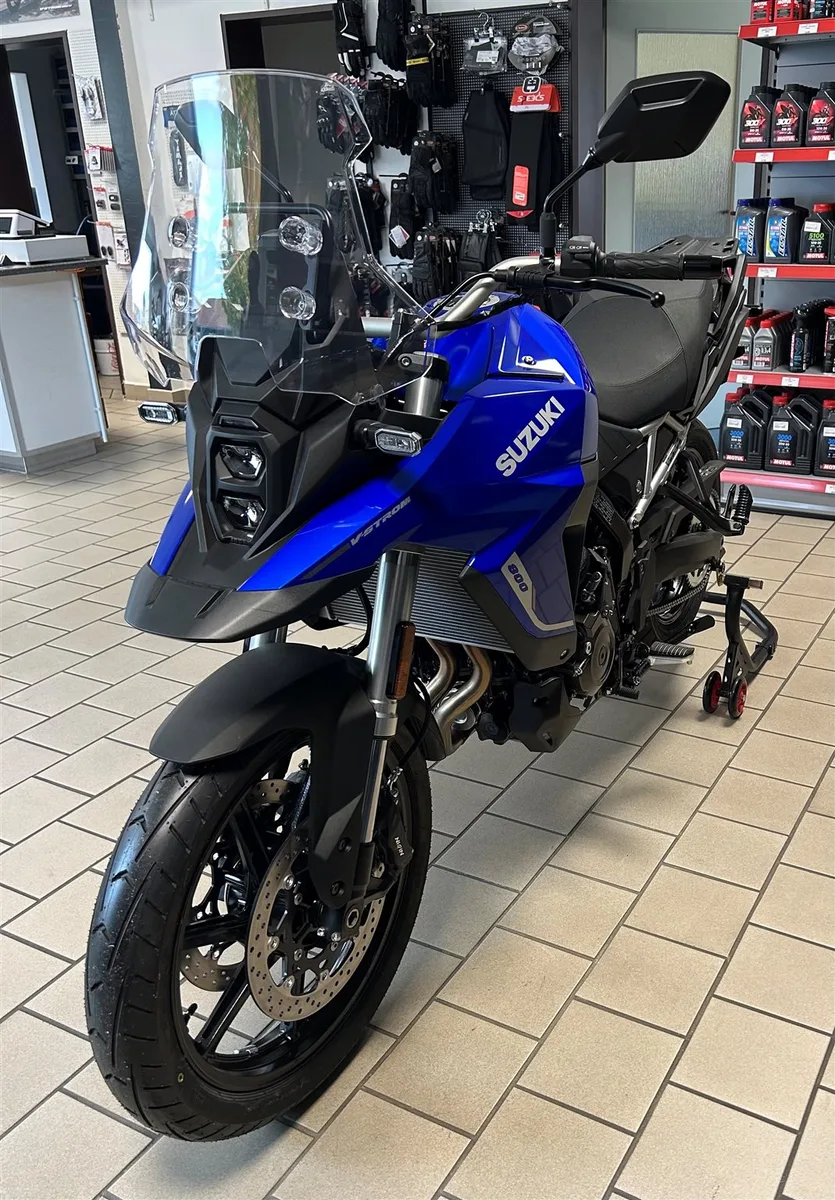 Suzuki V-Strom 800