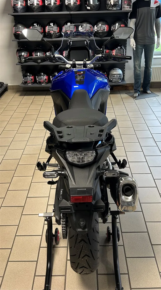 Suzuki V-Strom 800