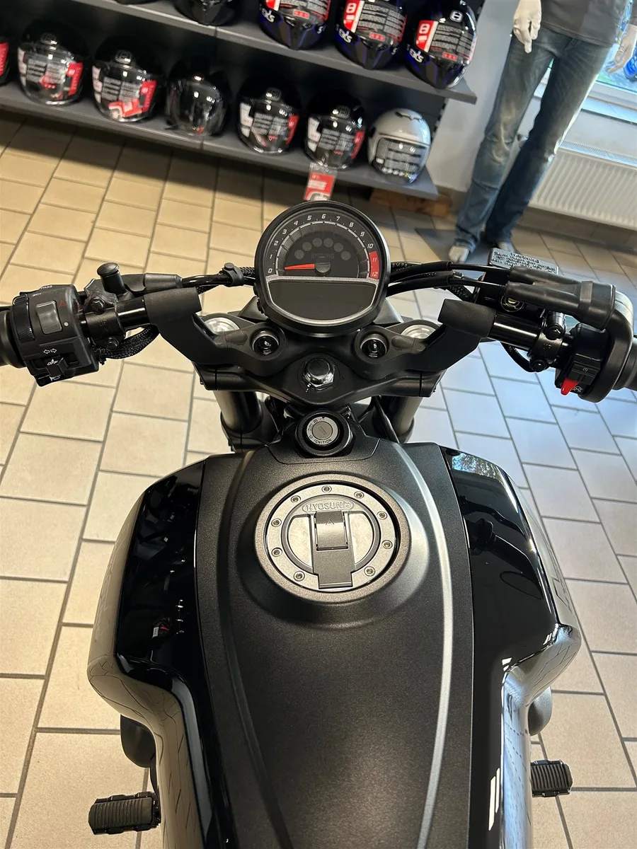 Hyosung GV 125 X ABS